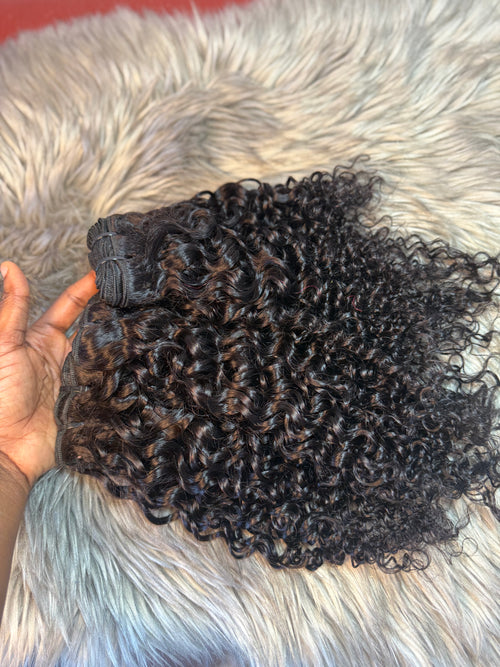 3 boule de tissage pixie curly