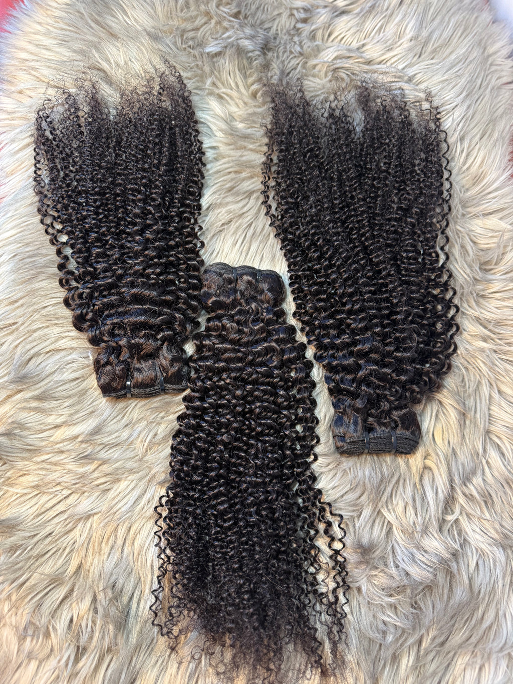 3 Boule de tissage kinky curly