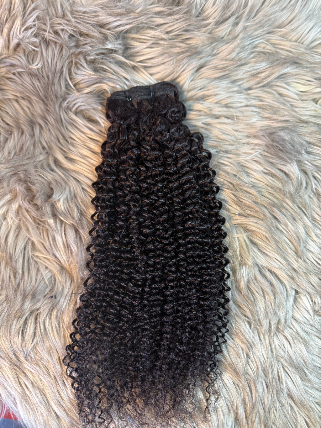 3 Boule de tissage kinky curly