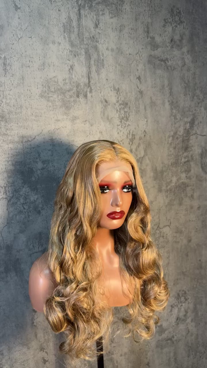 Blend hair blond dormant